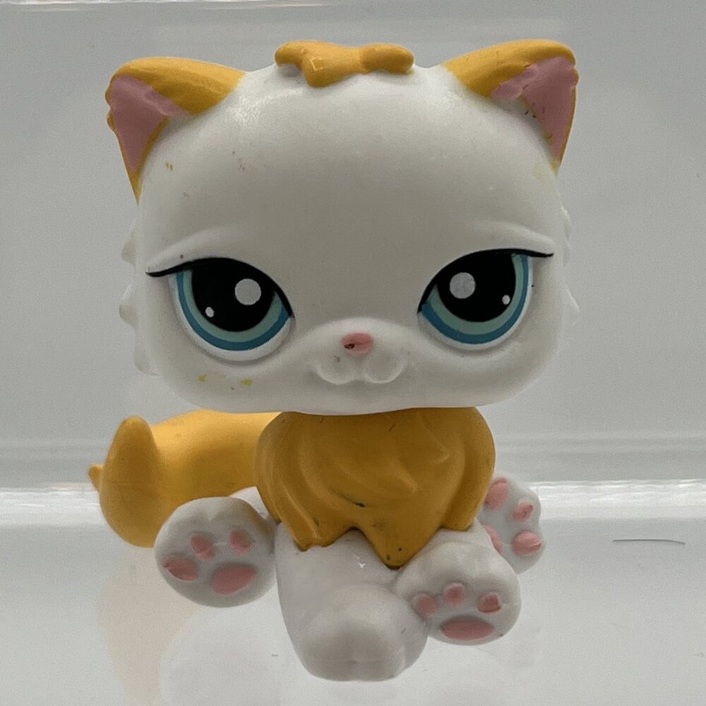 Littlest Pet Shop Persian Cat Kitten #207 LPS Hasbro 2005 White Yellow